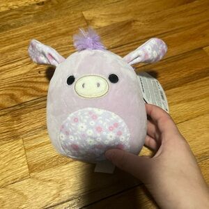 delzi squishmallow